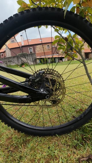 Bicicleta de enduro/trail cannondale habit 4 2025