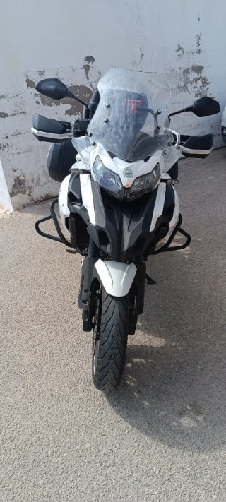 Moto Aventura/Touring 500cc Blanca