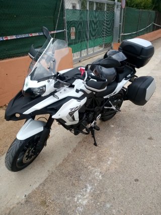 Moto Aventura/Touring 500cc Blanca