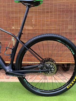 ORBEA ALMA CARBONO 29” ROCKSHOX