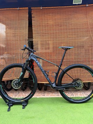 ORBEA ALMA CARBONO 29” ROCKSHOX