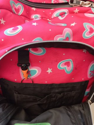 Mochila Totto Rosa Corazones