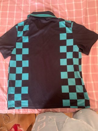 Camiseta Tanjiro Checkerboard Bershka