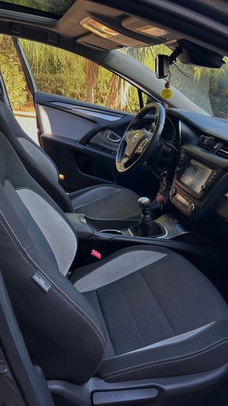 Toyota Avensis 2015 diesel etiqueta c.