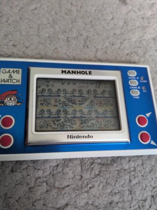 MINT  Game & Watch Manhole