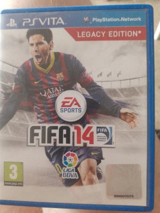 FIFA 14 Legacy Edition per PS Vita