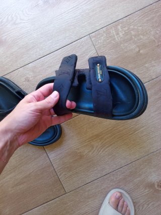 Sandalias Louis Vuitton Marrón y Negro