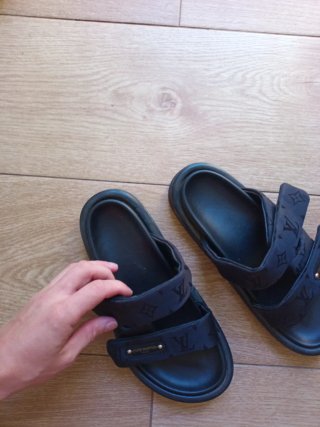 Sandalias Louis Vuitton Marrón y Negro
