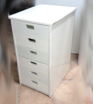 Mesa Nogal (maciza) 98x60x87cmx3cm + 2 Sillas Ikea