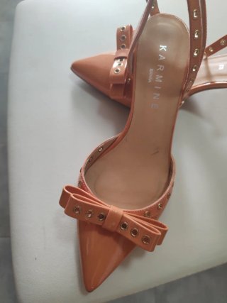 Zapatos de tacón Karmine naranja y rosa