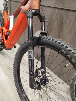 Mondraker Scree S talla L Naranja