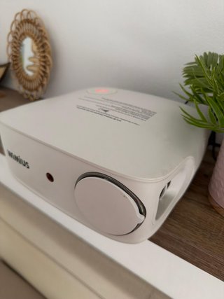 Proyector WiMiUS K7 1080p WiFi Bluetooth, poco uso