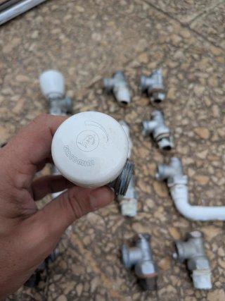 Grifos Roca Radiador Metal/Plástico