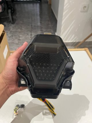 Luz trasera LED Yamaha MT07 con intermitentes