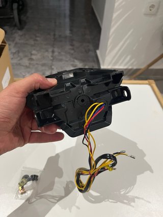 Luz trasera LED Yamaha MT07 con intermitentes