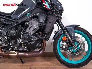 YAMAHA MT 09