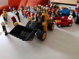 Lote 43 Figuras LEGO City, Marvel y Star Wars
