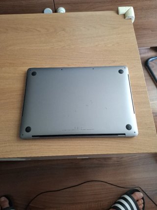 MacBook Pro 13 2017 i7 16GB RAM 1TB SSD