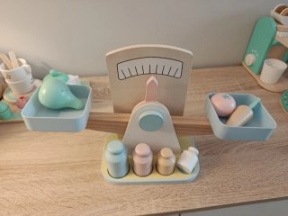 Juguetes de madera cocina y números