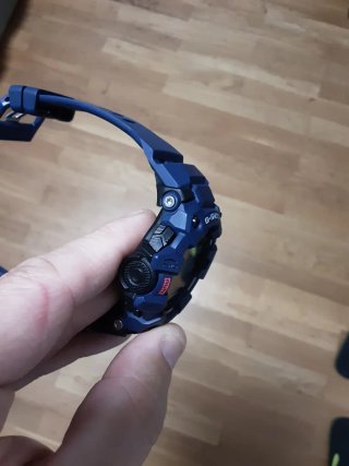 Reloj Casio G-Shock Bluetooth, cristal perfecto