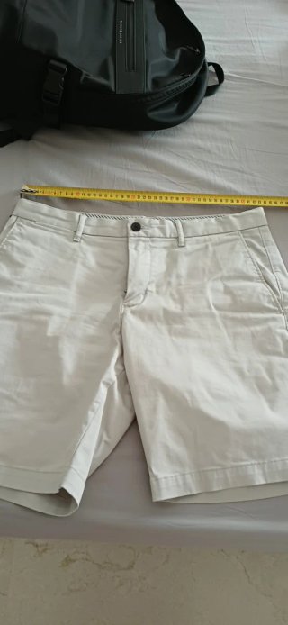 Bermuda Tommy Hilfiger Talla 42 - SÓLO 25€