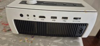 Proyector UHD380 Blanco y Negro