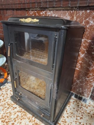 Estufa de leña con horno