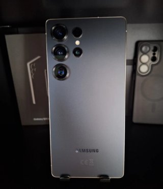 Samsung Galaxy S25 Ultra - Grigio/Nero