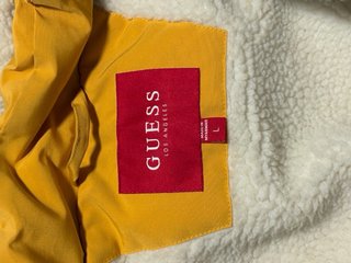 Abrigo/Parka Guess Amarillo mostaza