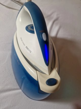 Plancha Philips FastCare Compact