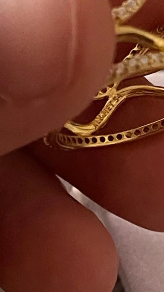 Anillo Pandora Dorado con Circonitas