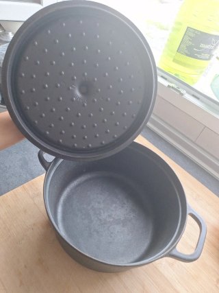 Olla Staub Hierro Fundido Negra