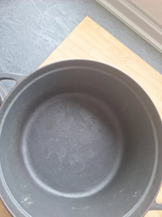 Olla Staub Hierro Fundido Negra