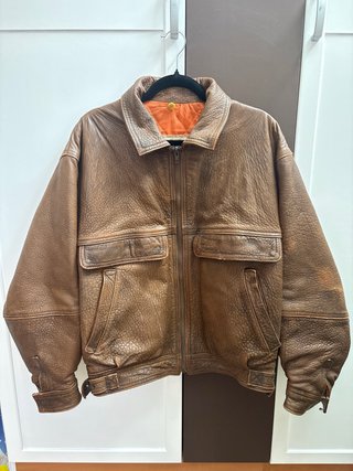 Chaqueta de cuero Avirex militar marrón