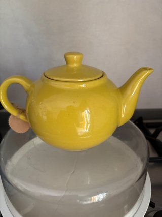 Teiera gialla Bistro in ceramica