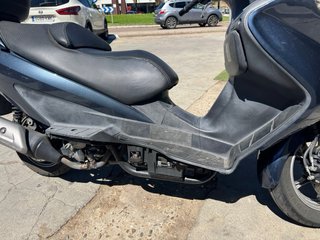 Suzuki Burgman 125 Maxi Scooter