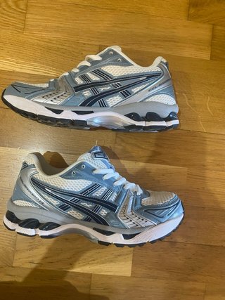 ASICS Gel-Kayano 14 Azul/Blanco
