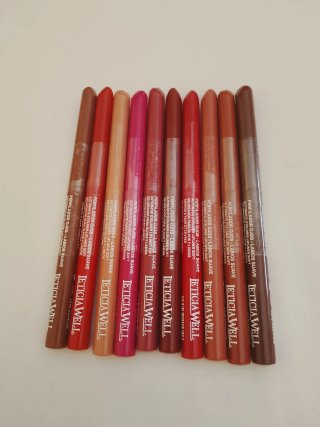 Lápices de Labios y Ojos Eticia Well