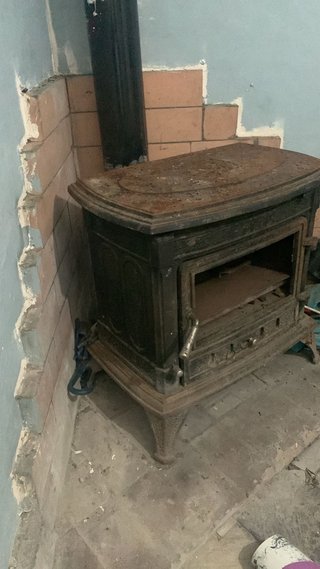 Chimenea de leña metálica