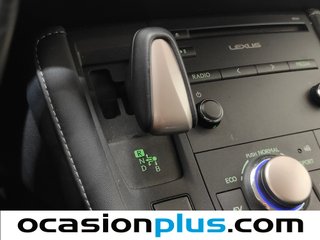 Lexus CT 200h Business 100 kW (136 CV)