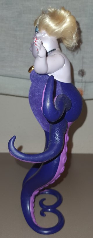 Disney Princesas Úrsula (La Sirenita Mattel BDJ32)