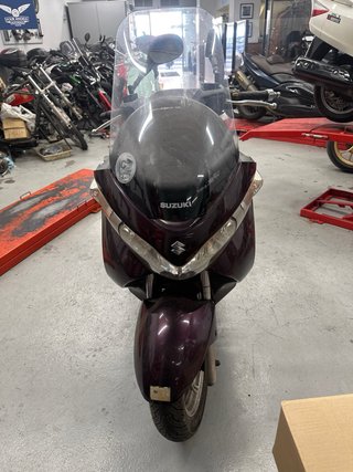 Suzuki Burgman 200