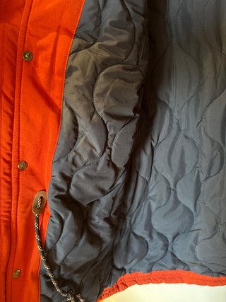 Chaqueta de invierno roja