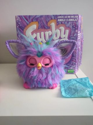 Furby Morado y Azul Juguete Electrónico