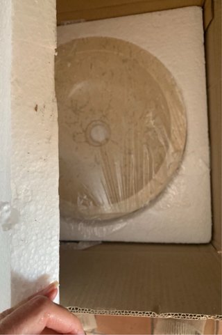 Lavabo de mármol beige nuevo,con conjunto complet