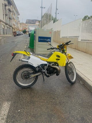 Moto Suzuki RMX 50