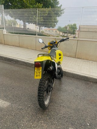 Moto Suzuki RMX 50