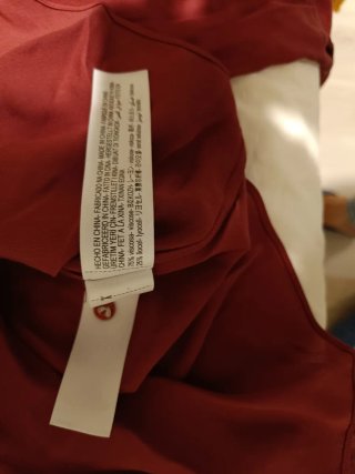 Camisa Massimo Dutti tacto seda burdeos XS