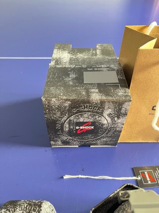 Reloj Casio G-Shock Gris Naranja Nuevo