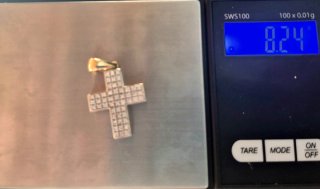 Cruz de Oro y 51 Diamantes